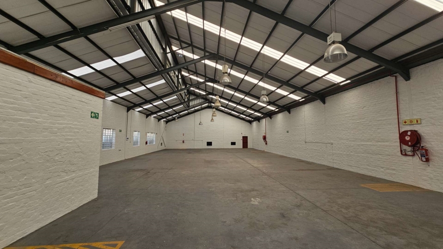 To Let commercial Property for Rent in Beaconvale Western Cape